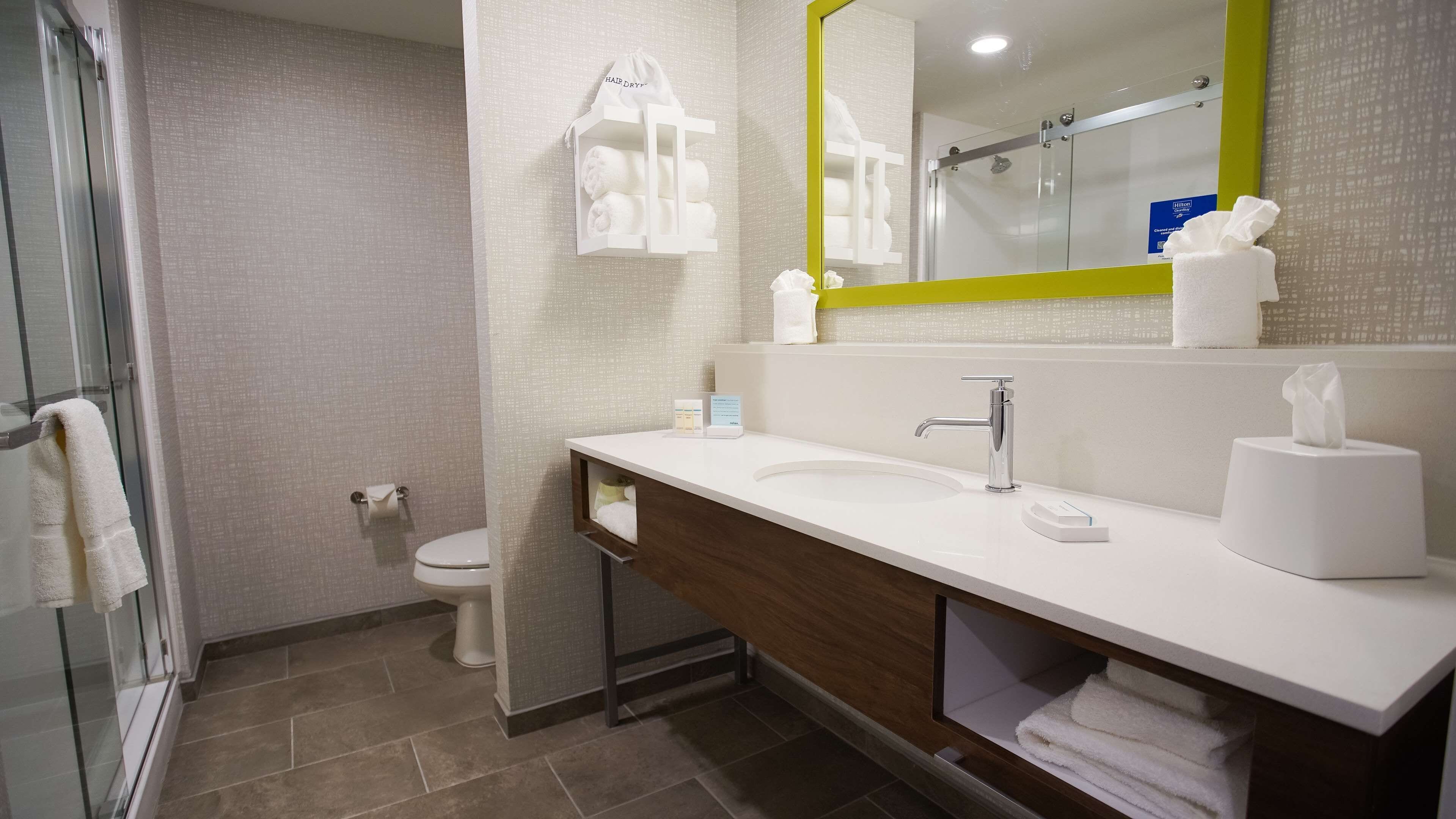 Hampton Inn & Suites St. Clairsville