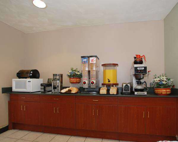 Knights Inn & Suites St Clairesville