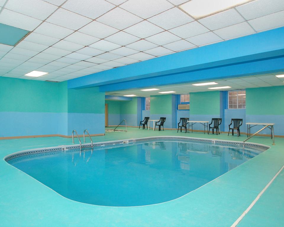 Knights Inn & Suites St Clairesville