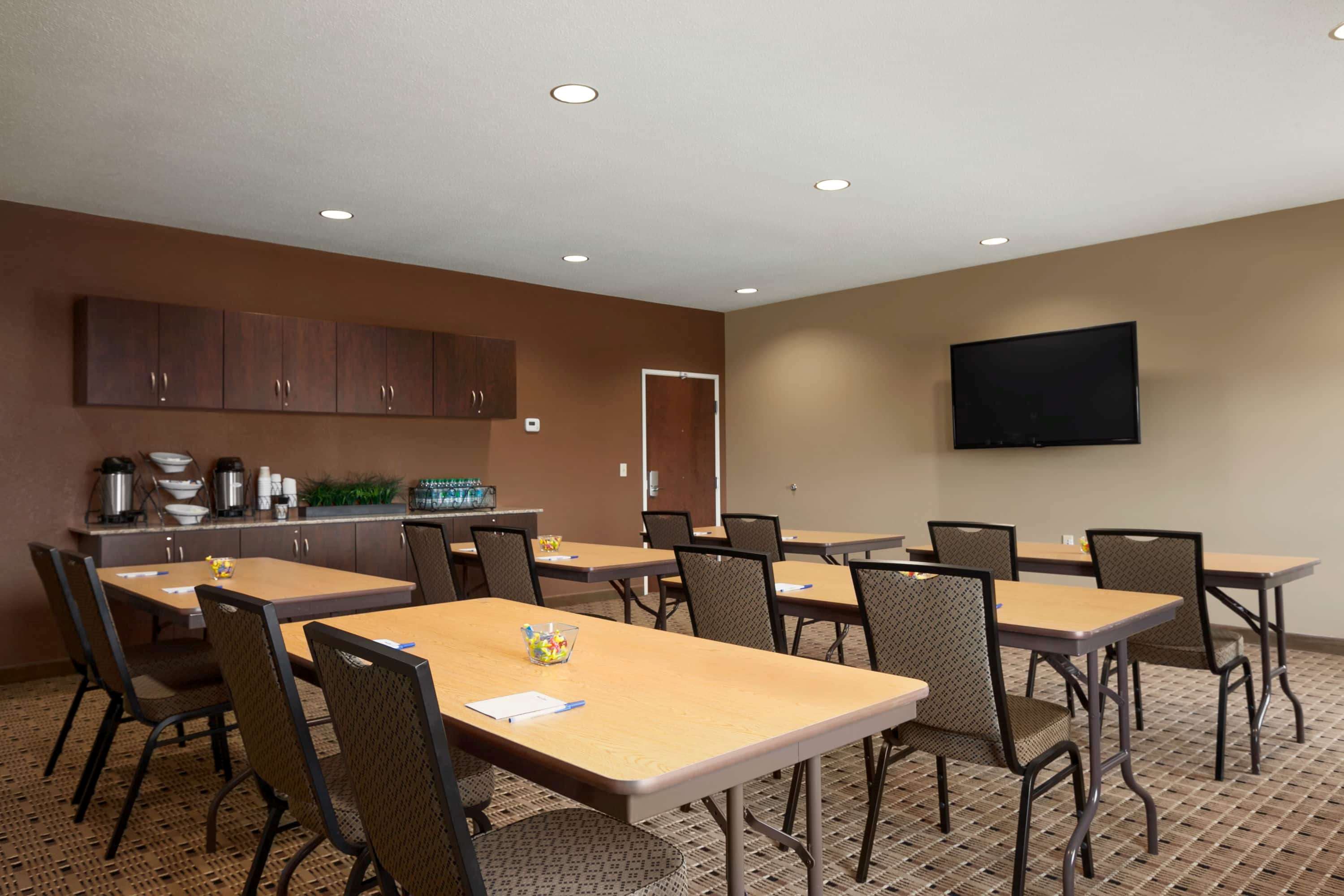 Microtel Inn & Suites by Wyndham St Clairsville