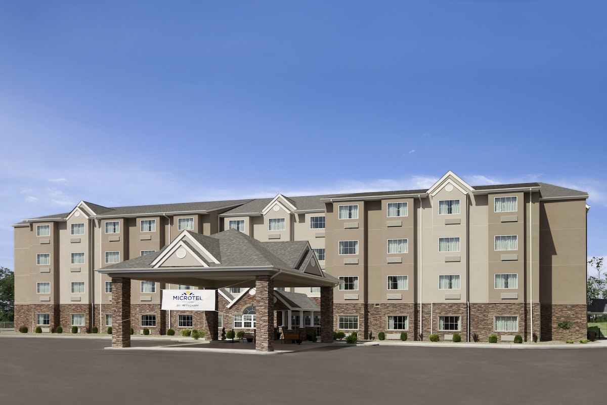 Microtel Inn & Suites by Wyndham St Clairsville