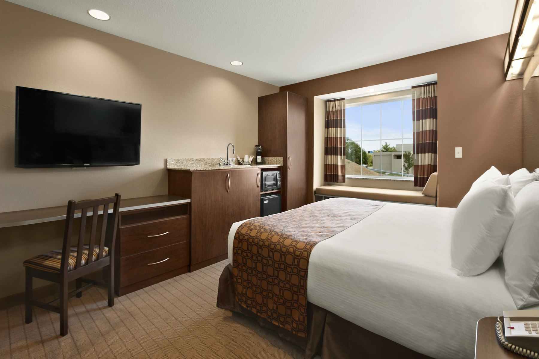 Microtel Inn & Suites by Wyndham St Clairsville