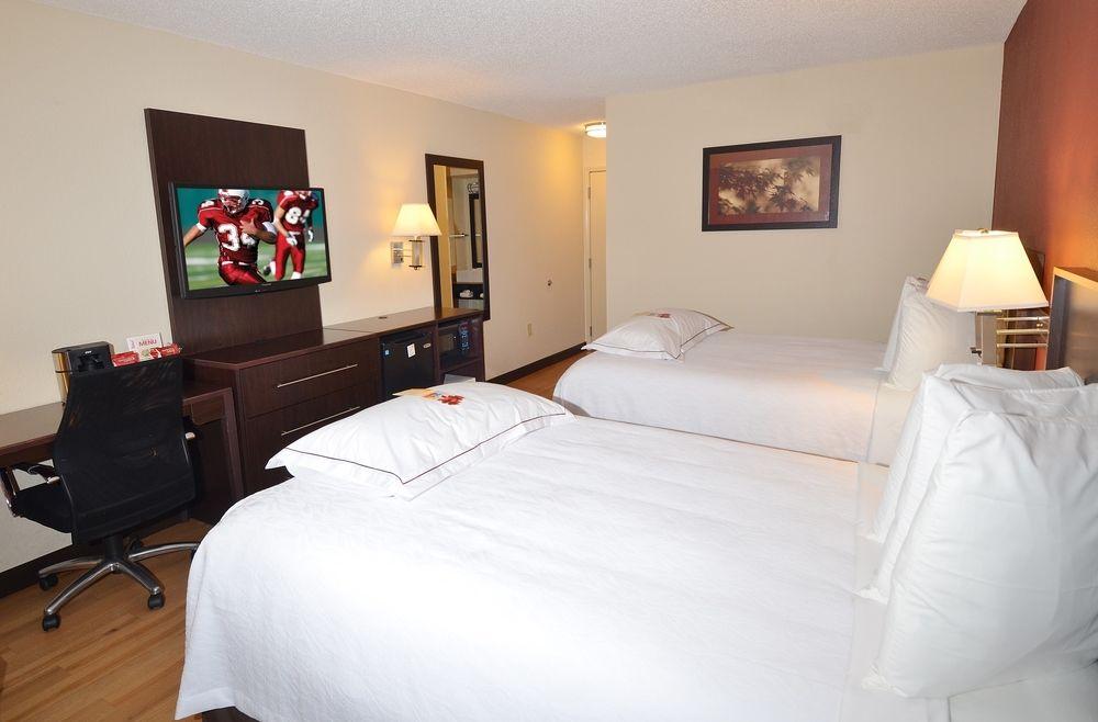 Red Roof Inn St Clairsville - Wheeling West