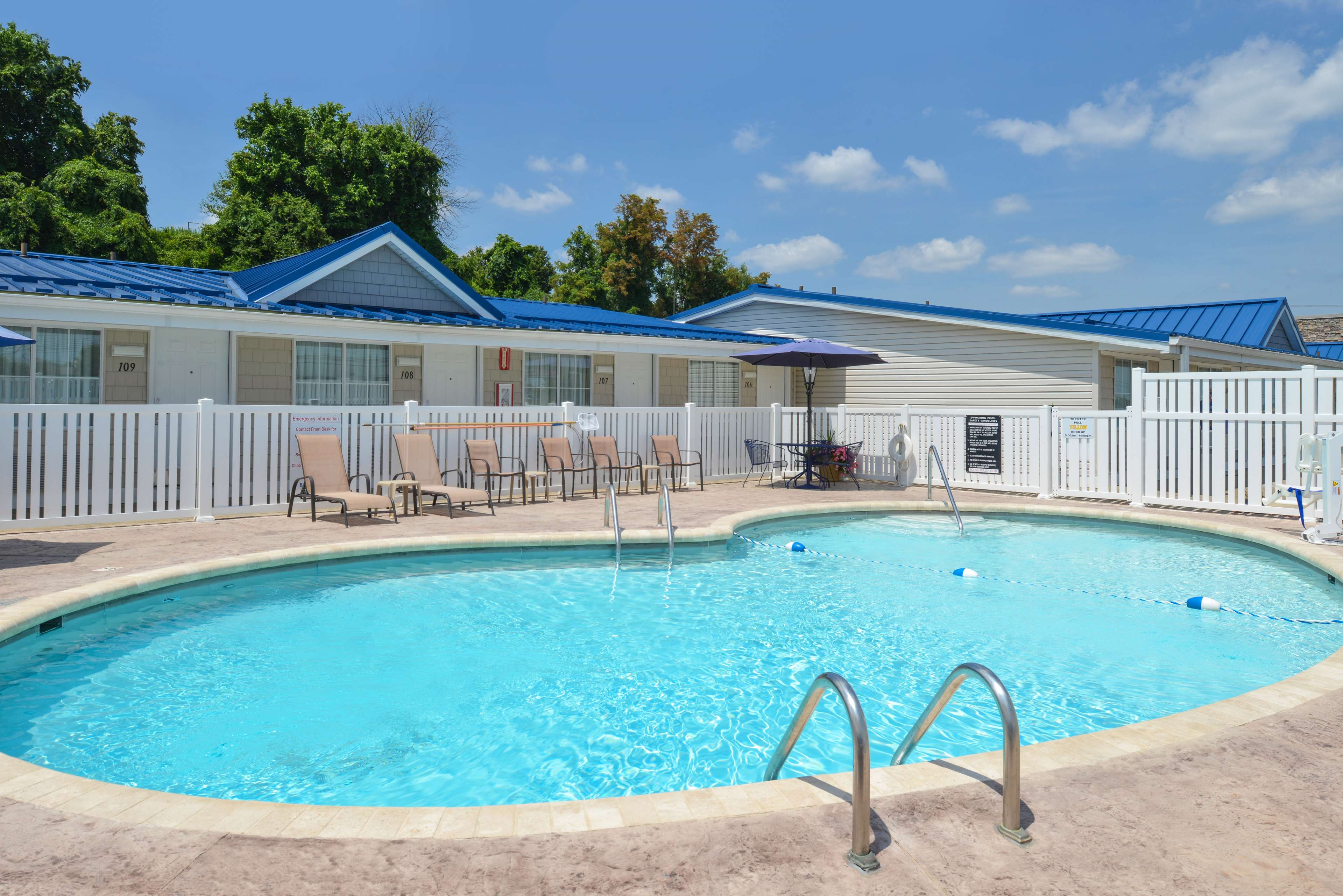 Americas Best Value Inn St. Clairsville Wheeling