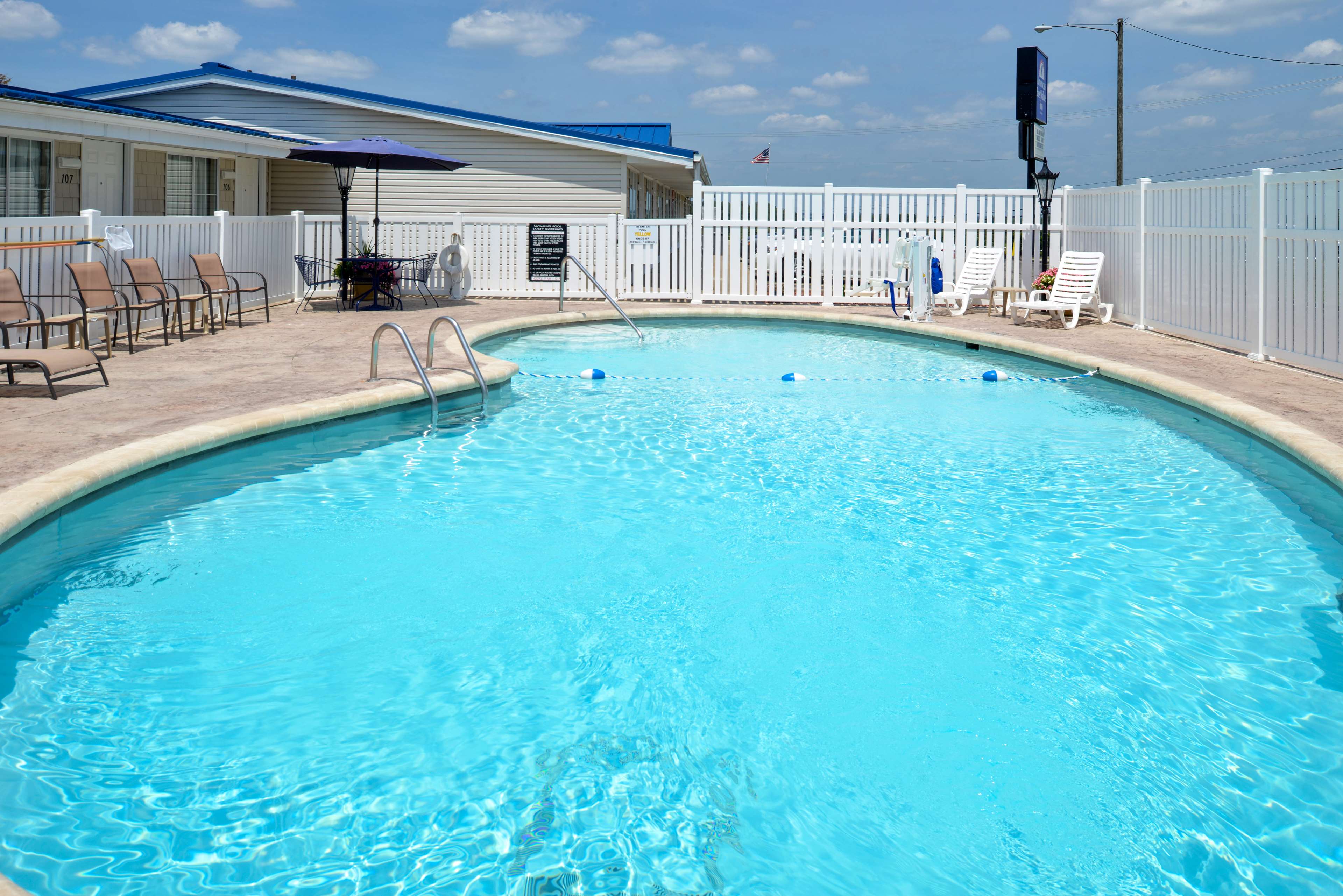 Americas Best Value Inn St. Clairsville Wheeling