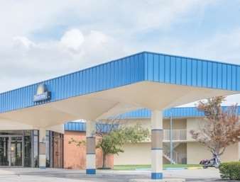 Days Inn by Wyndham St Clairsville