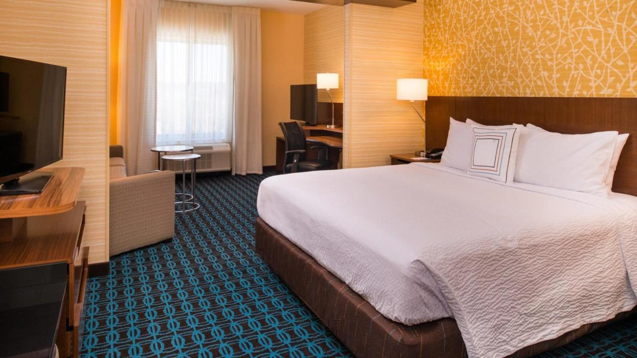 Fairfield Inn & Suites Akron Stow