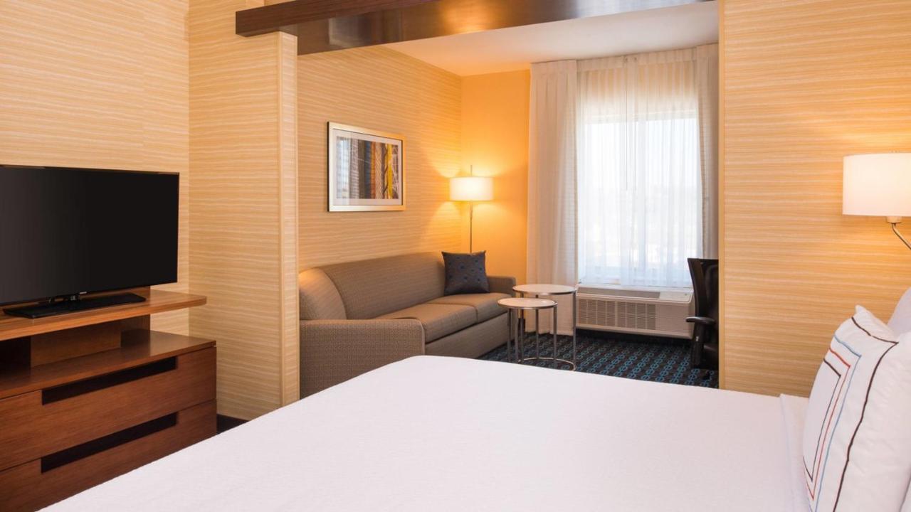 Fairfield Inn & Suites Akron Stow