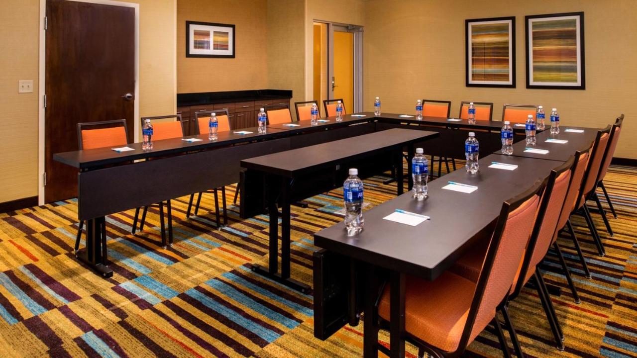 Fairfield Inn & Suites Akron Stow