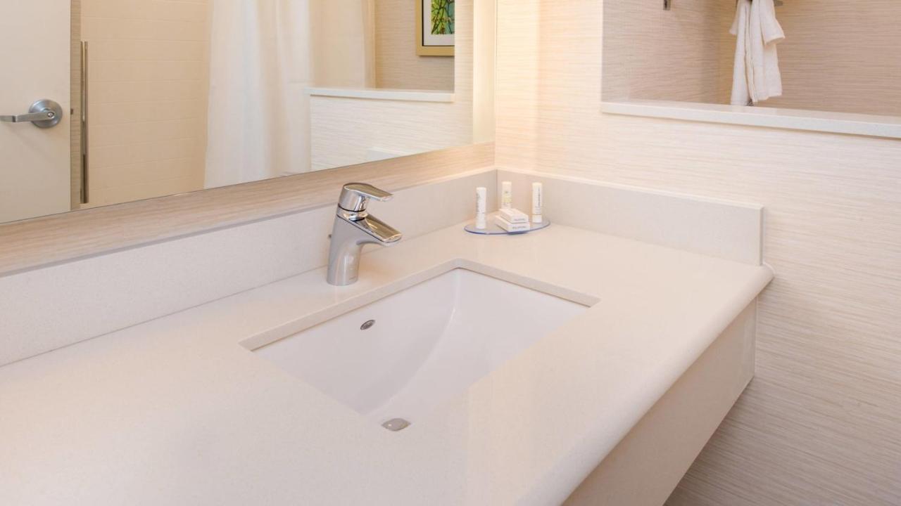 Fairfield Inn & Suites Akron Stow