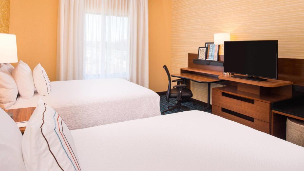 Fairfield Inn & Suites Akron Stow