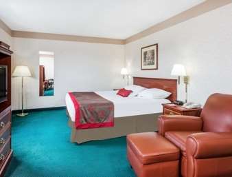 Ramada by Wyndham Strasburg Dover