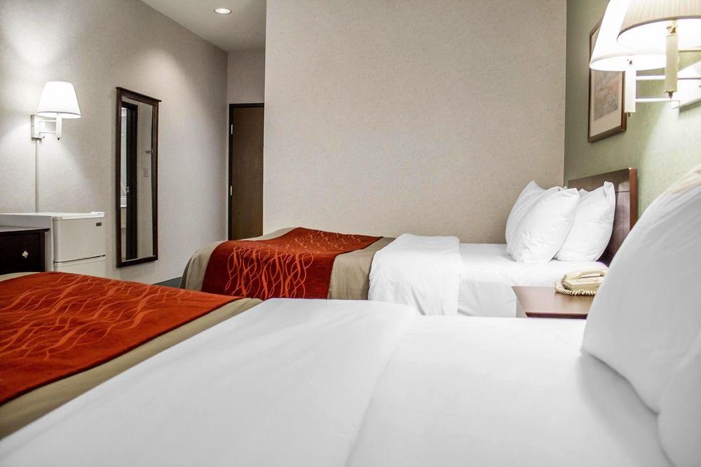 Comfort Inn & Suites Streetsboro - Kent