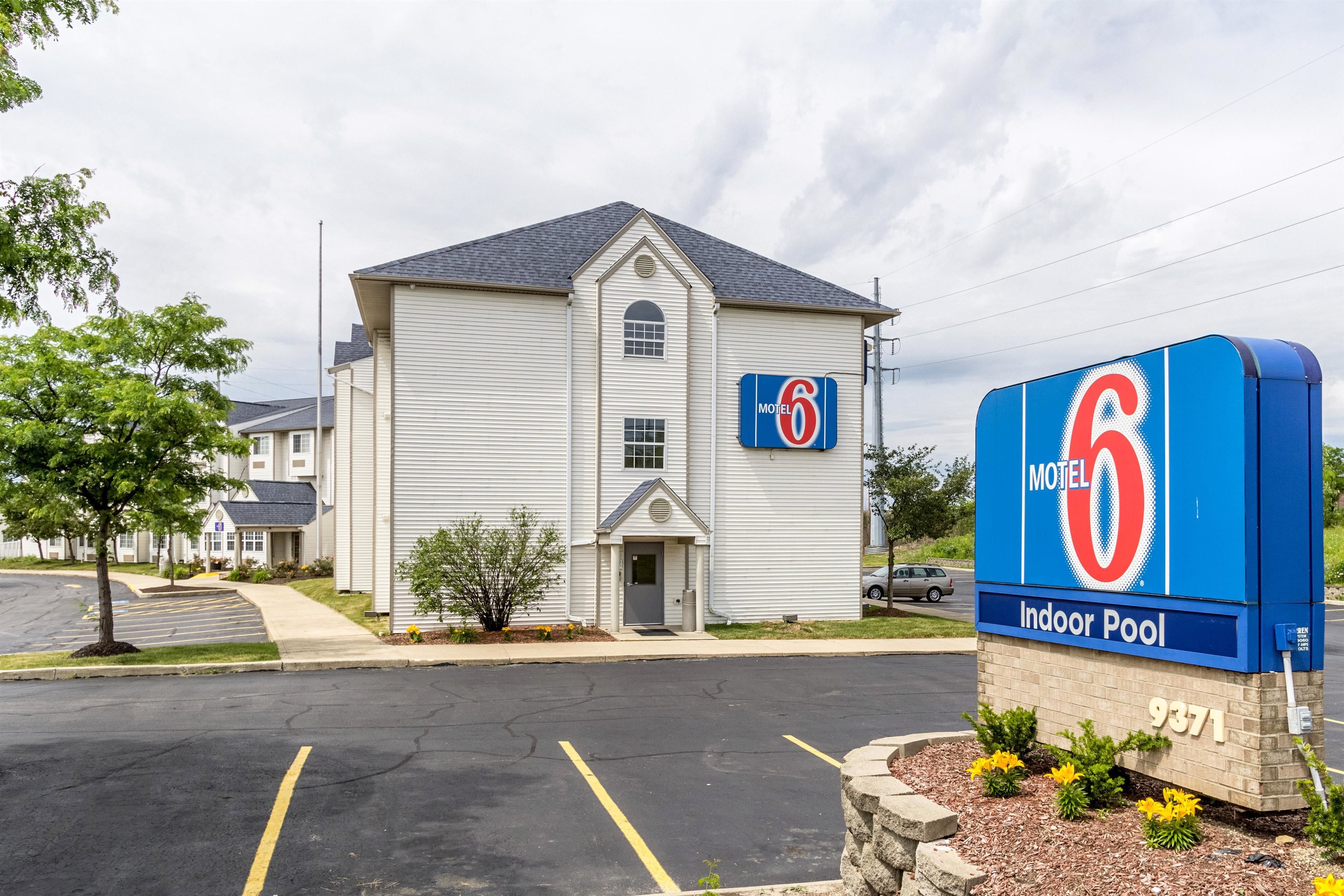 Motel 6 Streetsboro, OH