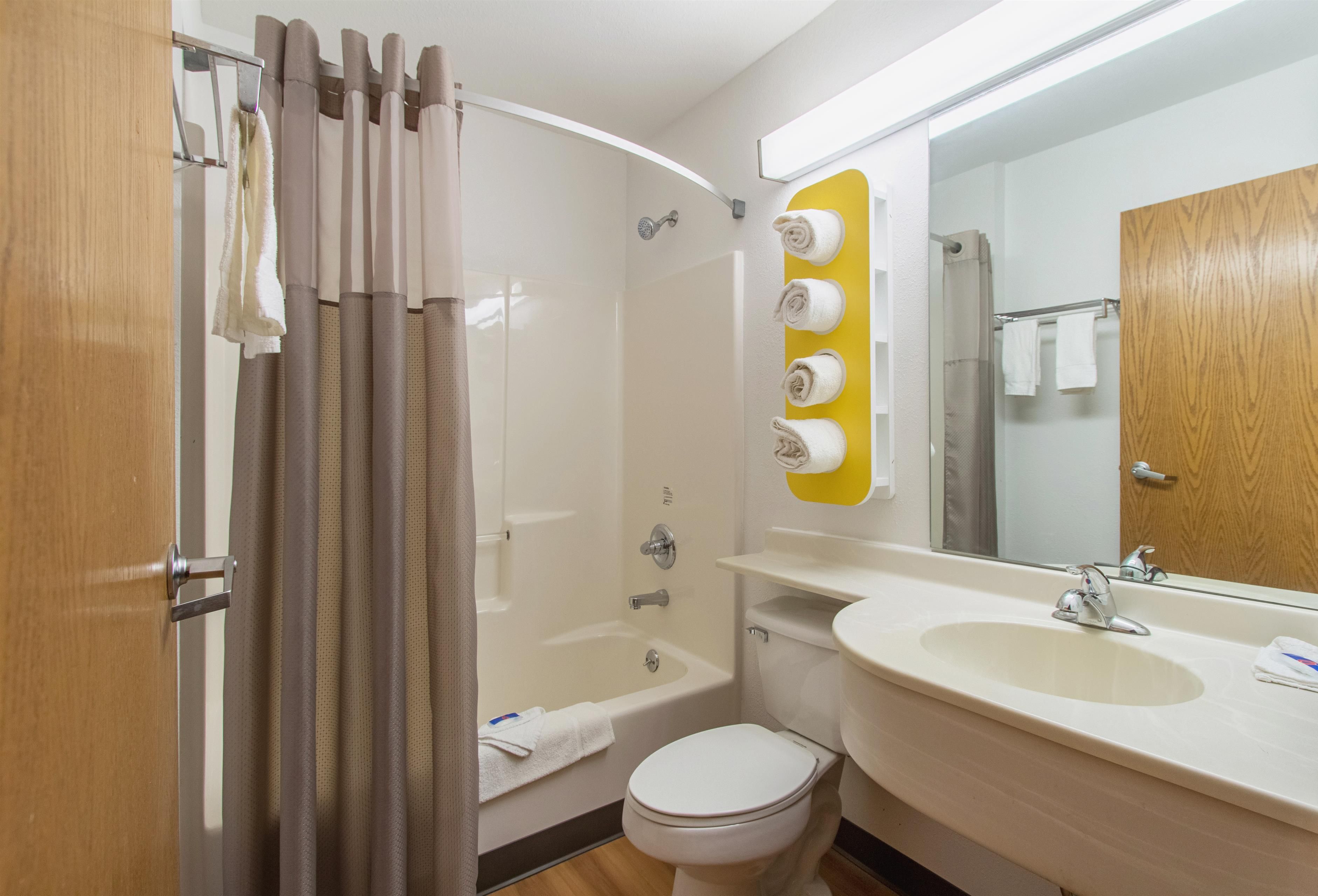 Motel 6 Streetsboro, OH