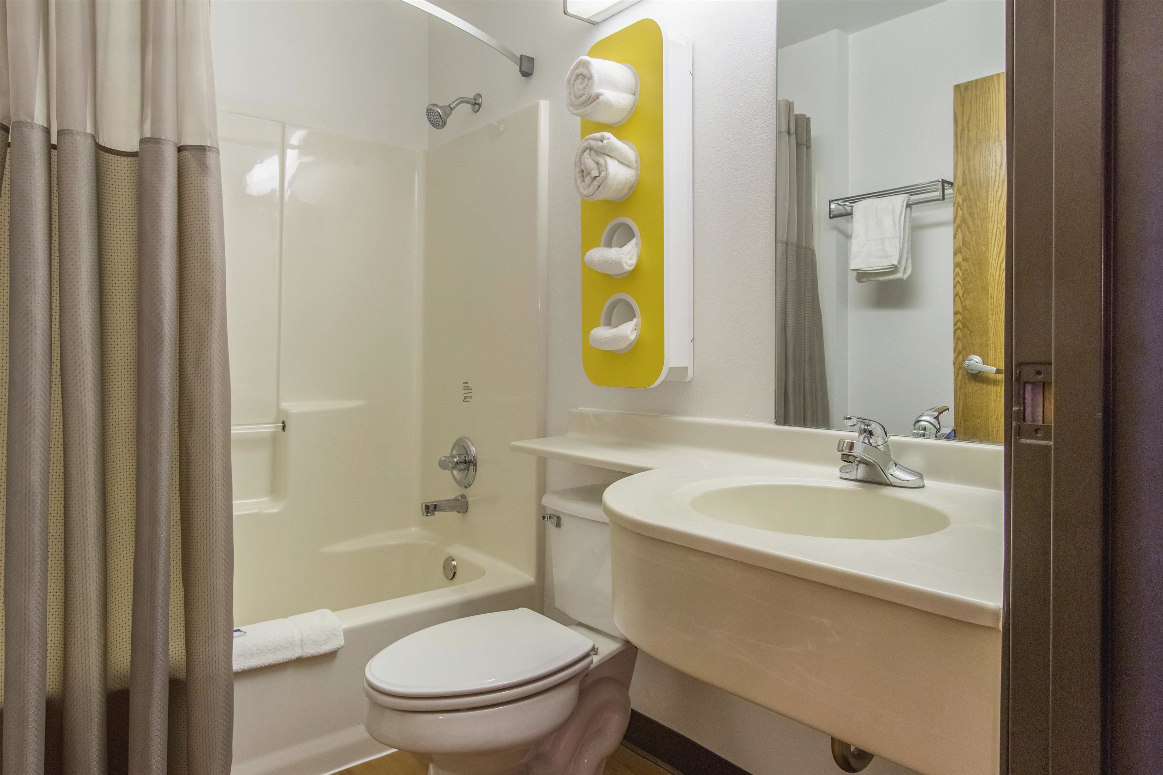 Motel 6 Streetsboro, OH