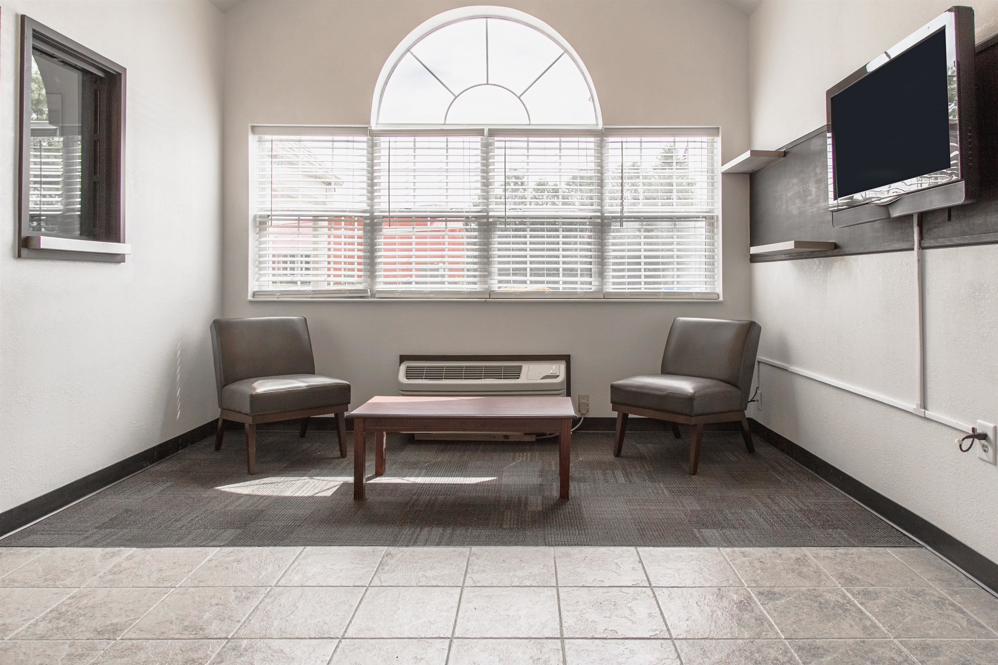 Motel 6 Streetsboro, OH