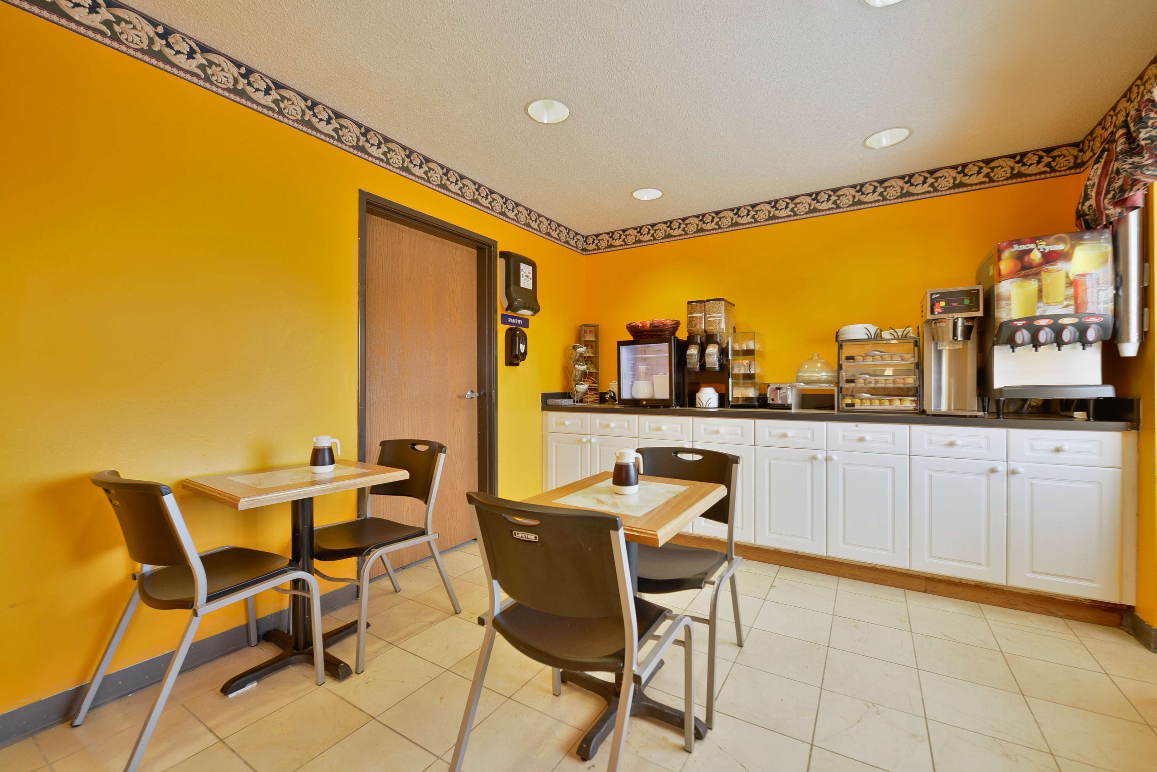 Microtel Inn & Suites by Wyndham Sunbury/Columbus North