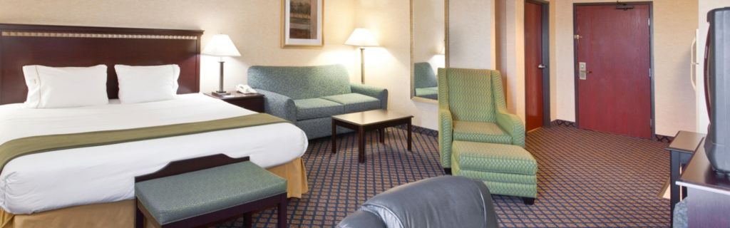Holiday Inn Express & Suites Sunbury-Columbus Area