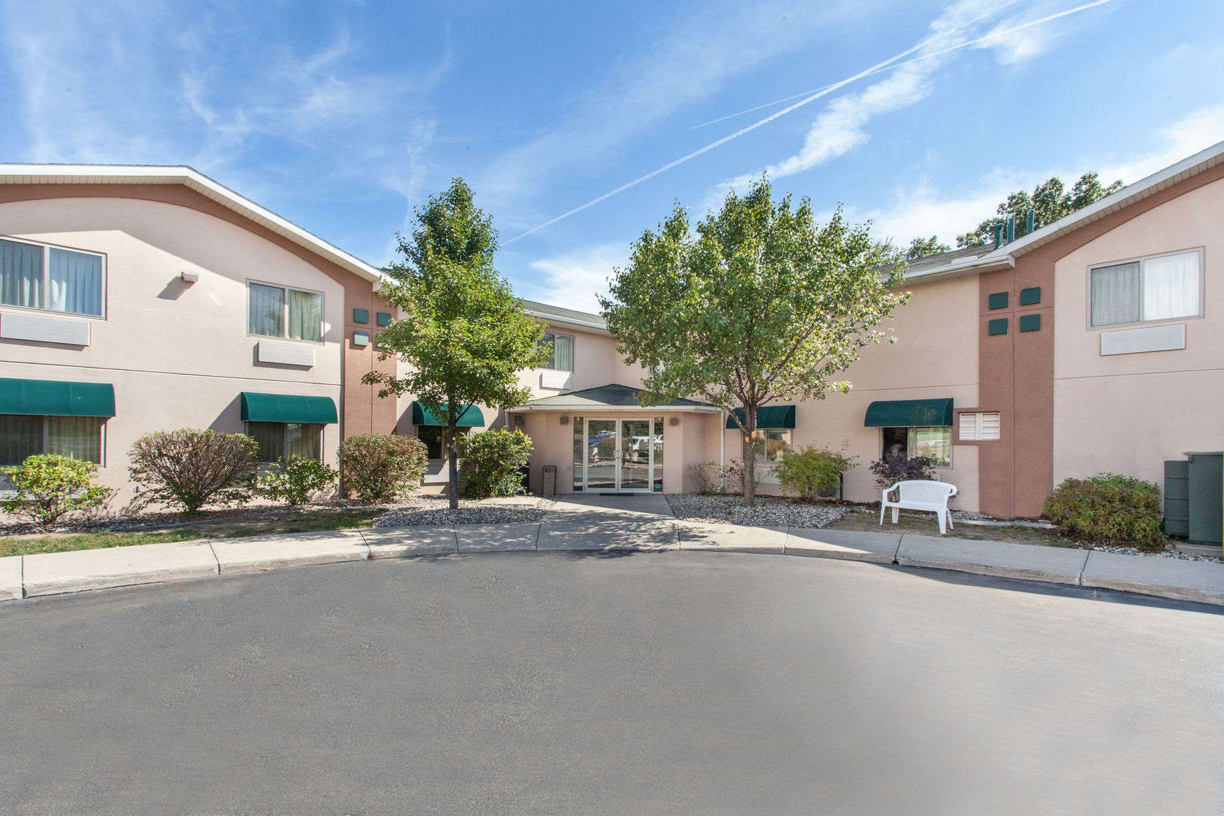 Baymont Inn & Suites by Wyndham Swanton/Toledo Airport