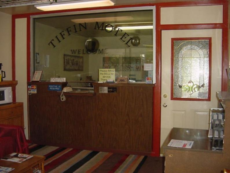 Tiffin Motel
