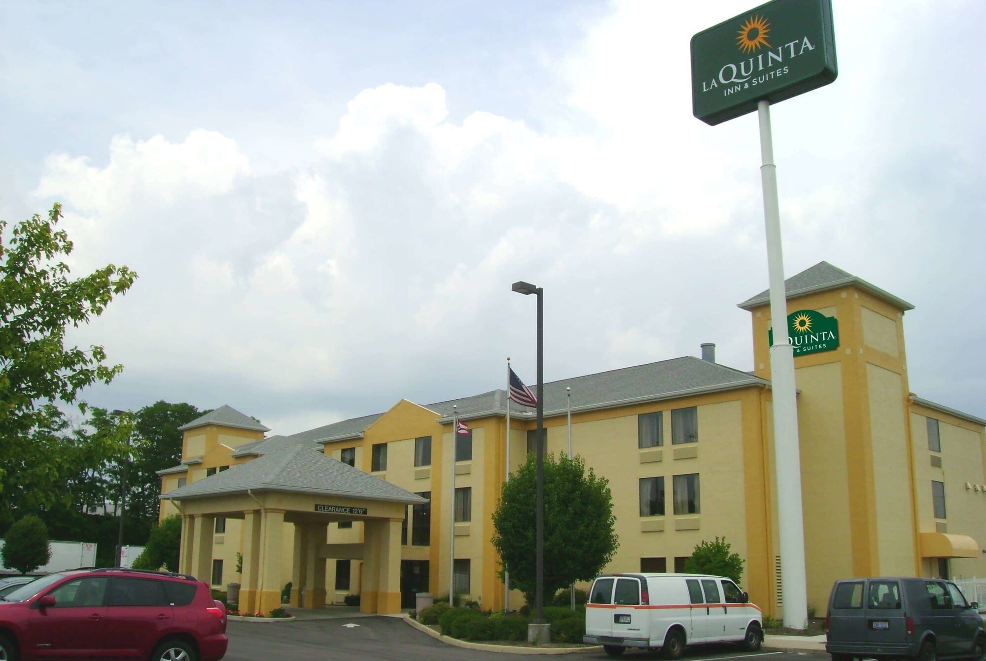 Comfort Inn & Suites
