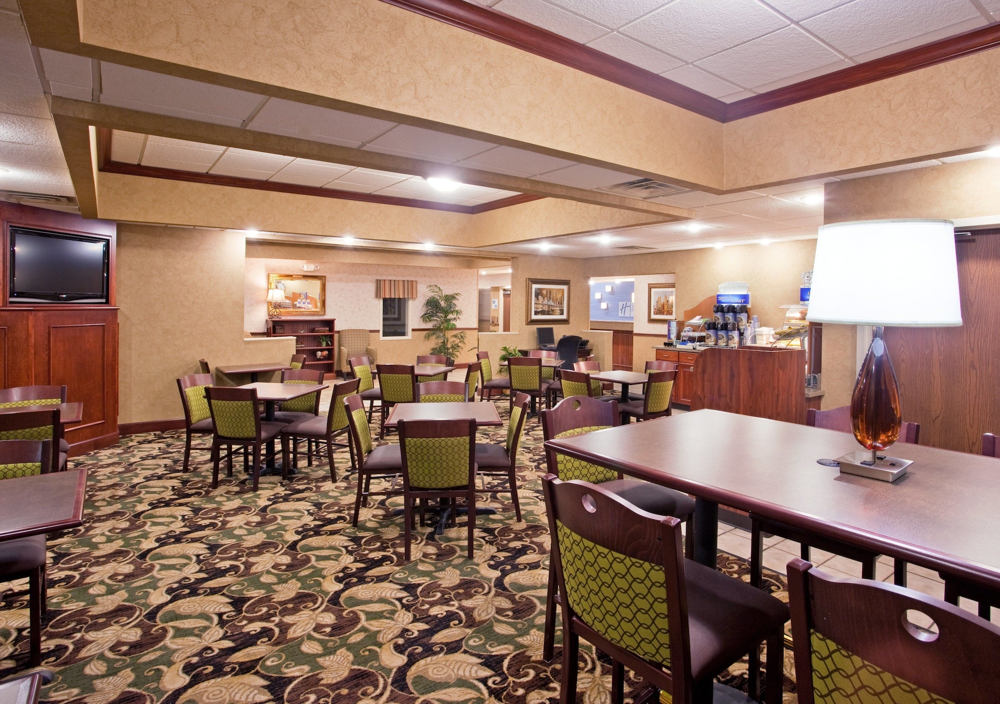 Holiday Inn Express Hotel & Suites Troy