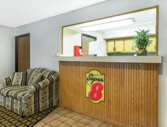 Super 8 by Wyndham Twinsburg/Cleveland Area