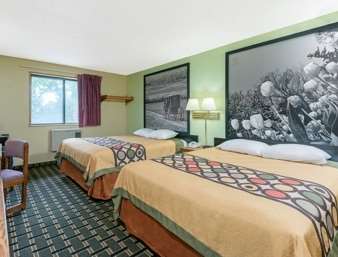 Super 8 by Wyndham Twinsburg/Cleveland Area