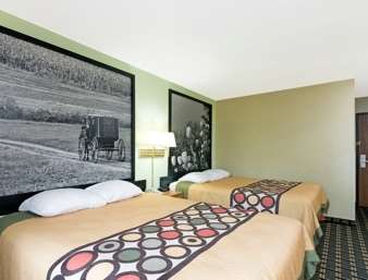 Super 8 by Wyndham Twinsburg/Cleveland Area