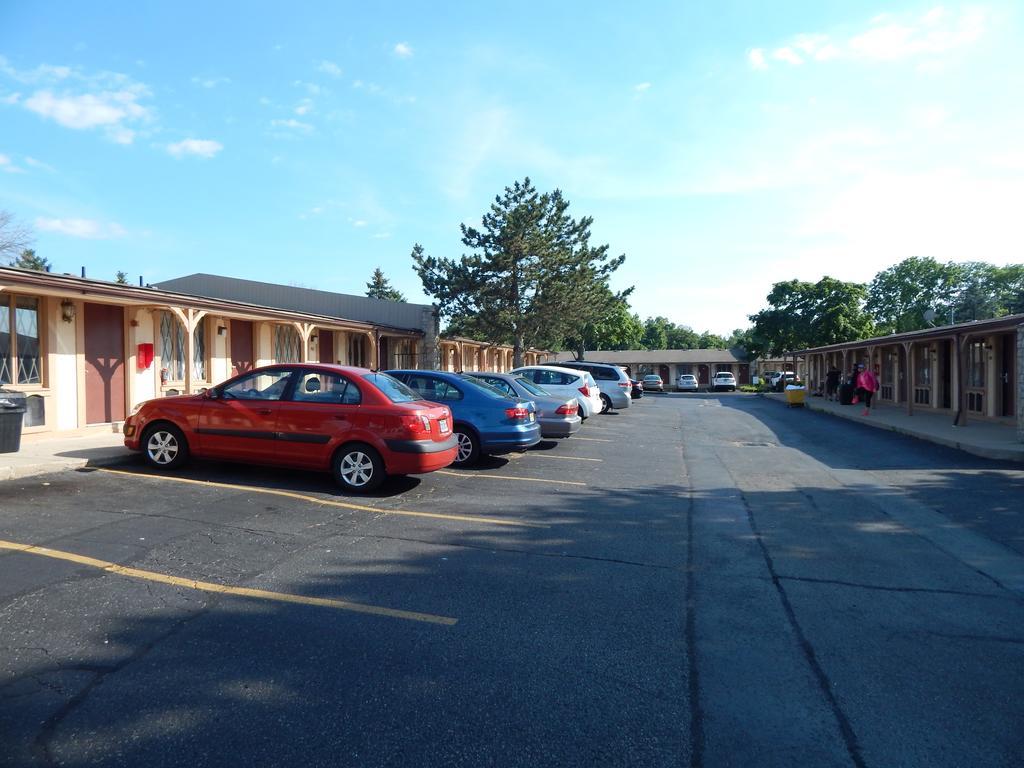 Airport Inn & Parking Vandalia