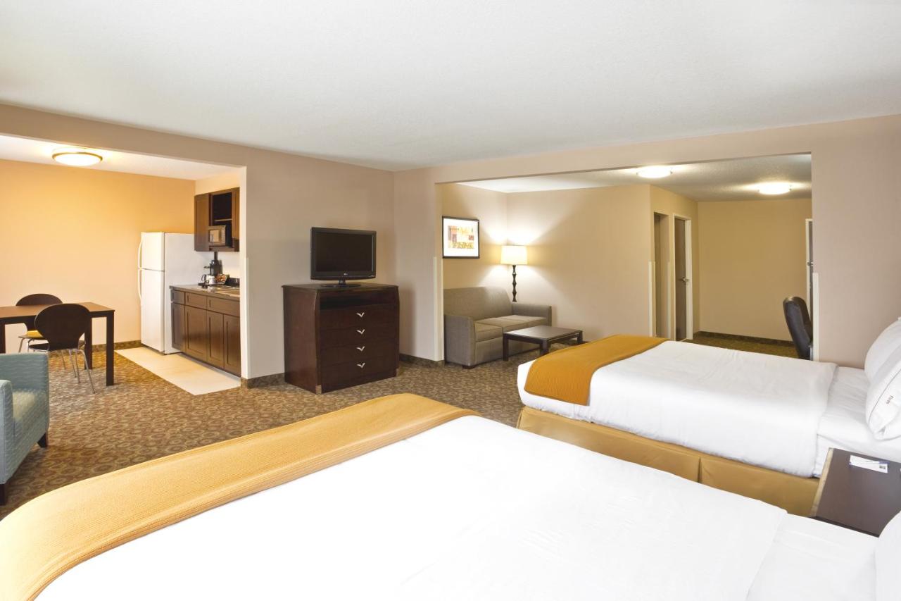 Holiday Inn Express Hotel & Suites Van Wert