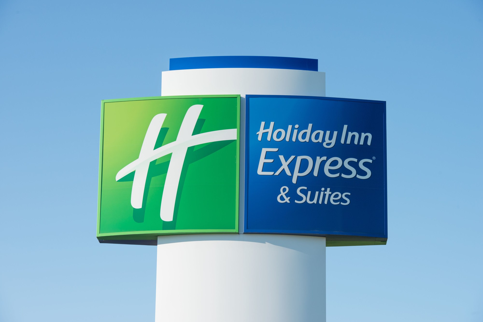 Holiday Inn Express & Suites Wauseon