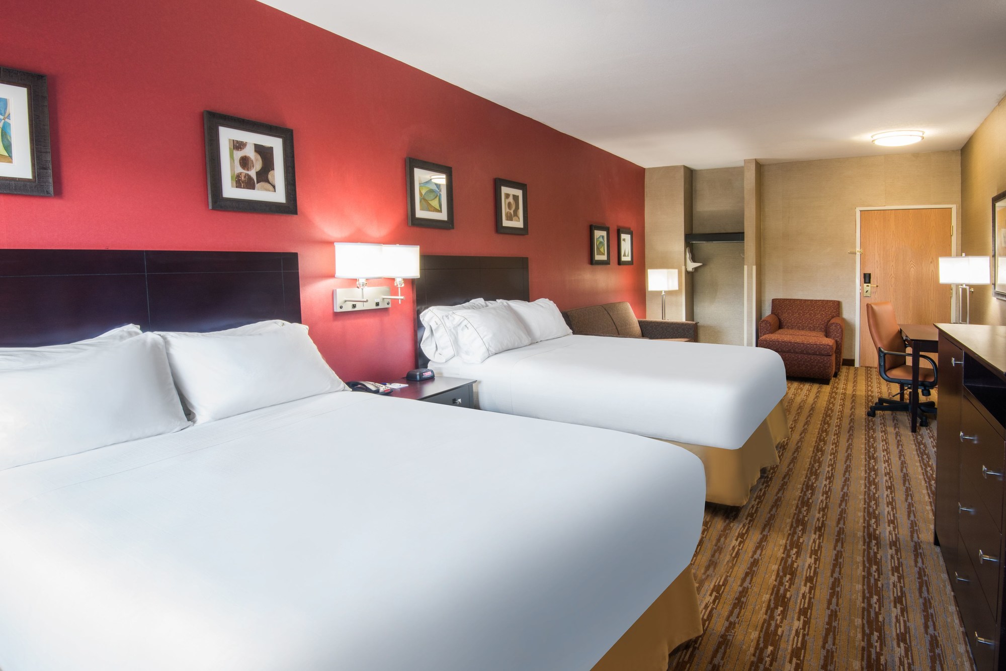 Holiday Inn Express & Suites Wauseon