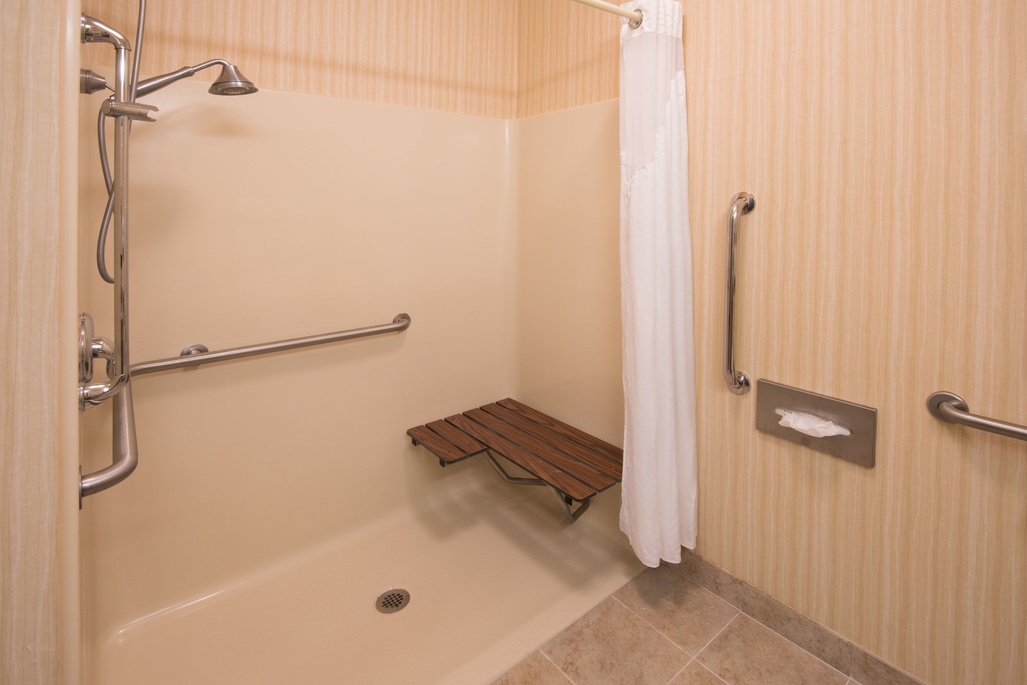 Holiday Inn Express & Suites Wauseon