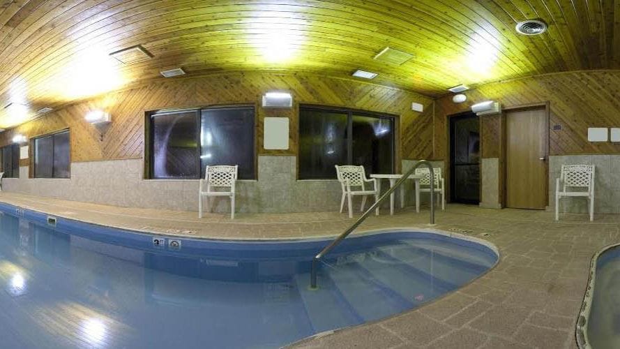 Holiday Inn Express & Suites Wauseon