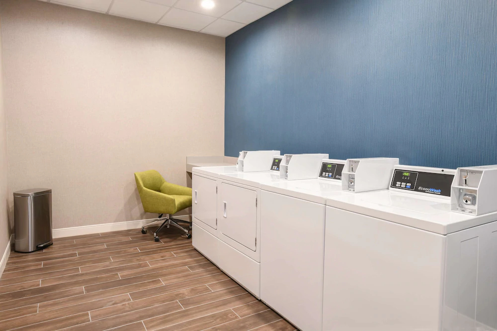 Hampton Inn & Suites Cincinnati Liberty Township