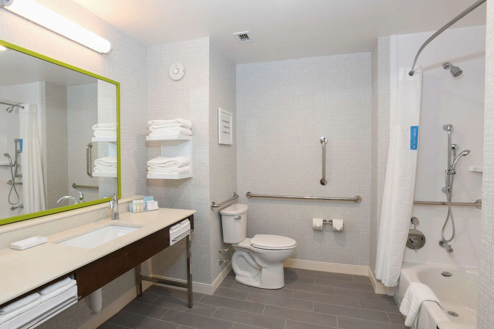 Hampton Inn & Suites Cincinnati Liberty Township