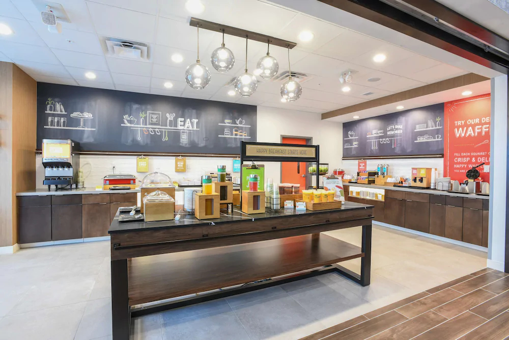 Hampton Inn & Suites Cincinnati Liberty Township