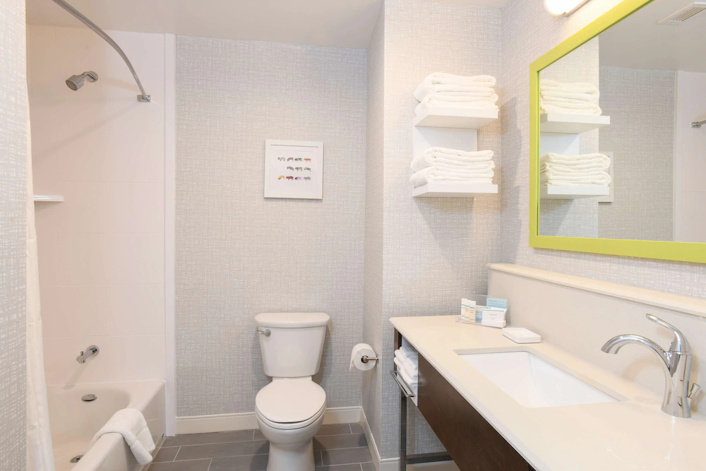 Hampton Inn & Suites Cincinnati Liberty Township