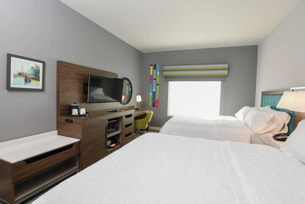 Hampton Inn & Suites Cincinnati Liberty Township