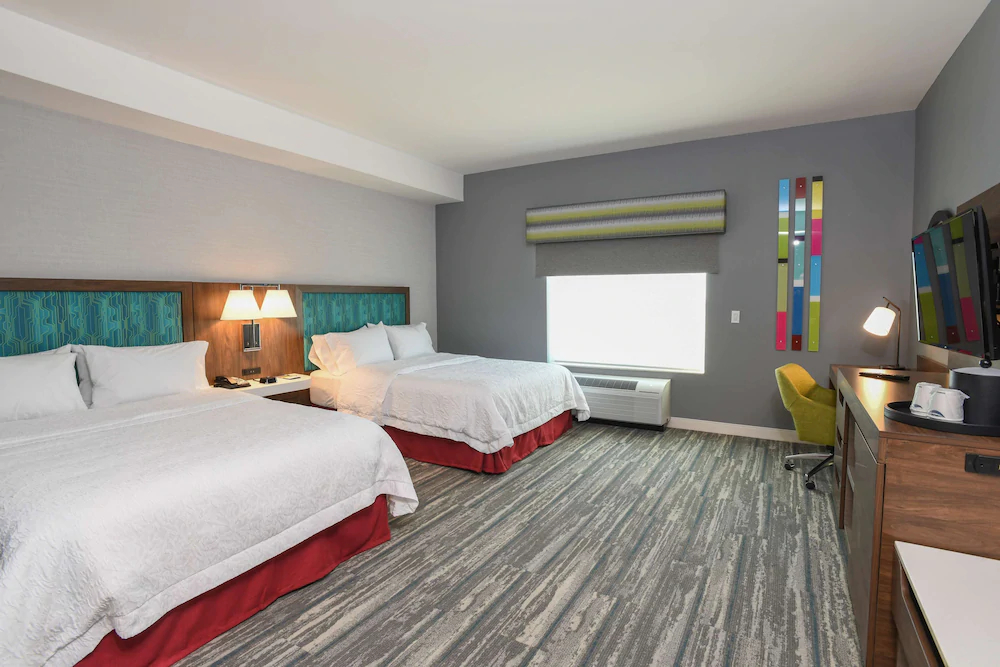 Hampton Inn & Suites Cincinnati Liberty Township
