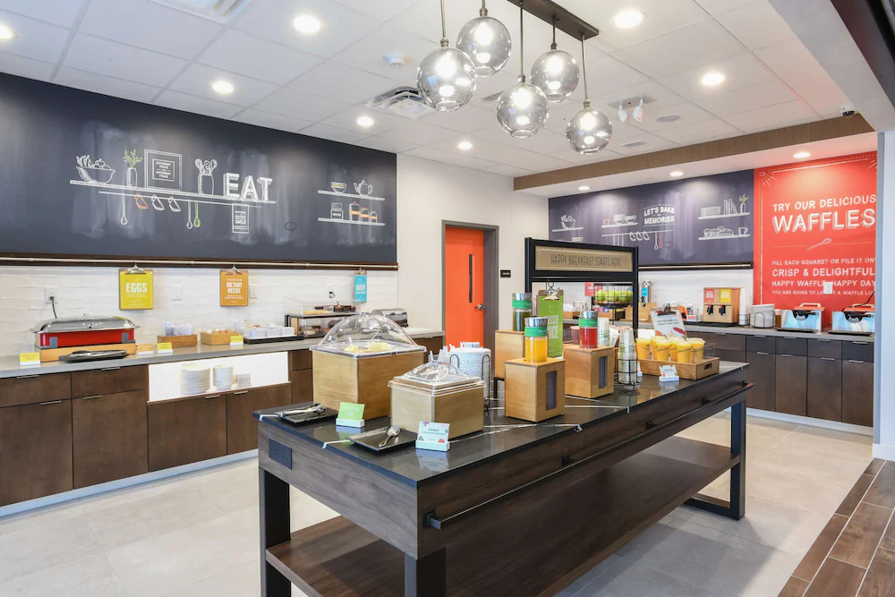 Hampton Inn & Suites Cincinnati Liberty Township