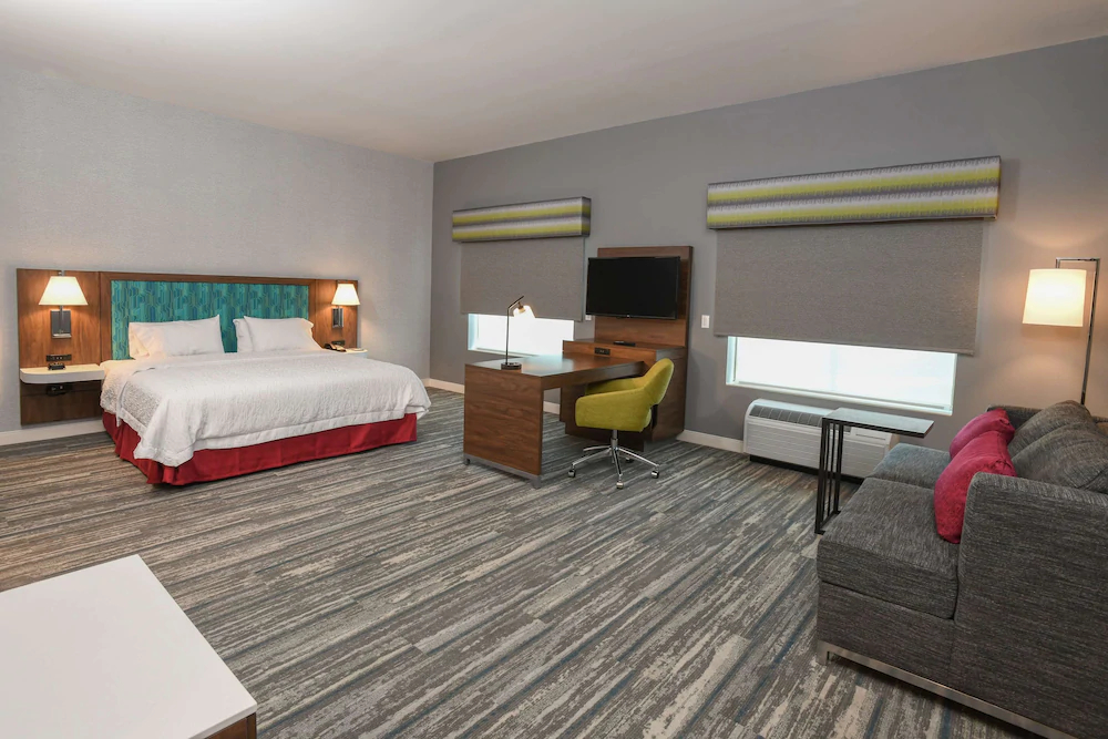 Hampton Inn & Suites Cincinnati Liberty Township