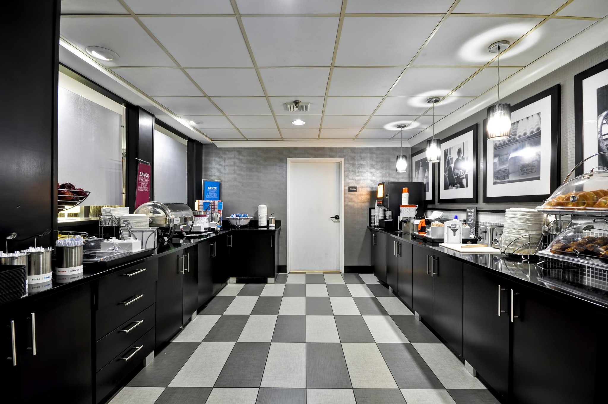 Hampton Inn Cleveland - Westlake