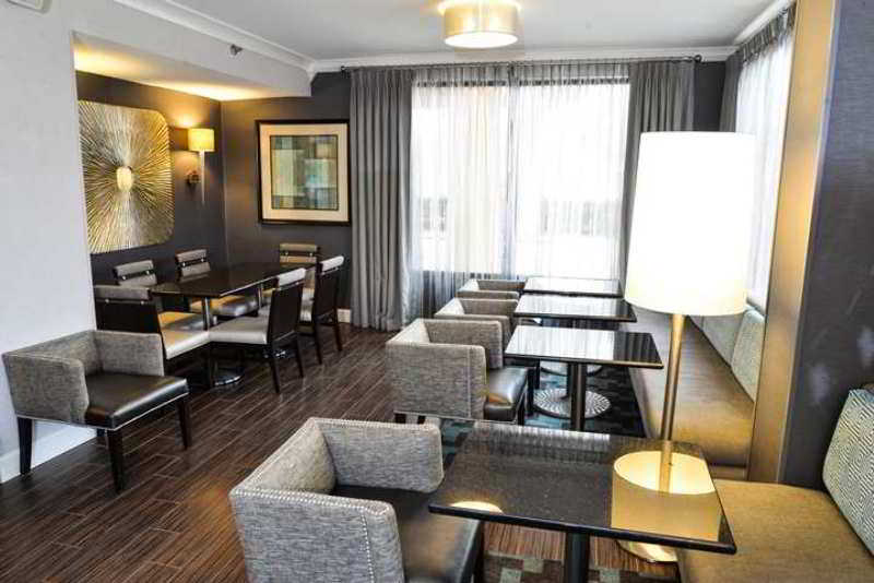 Hampton Inn Cleveland - Westlake