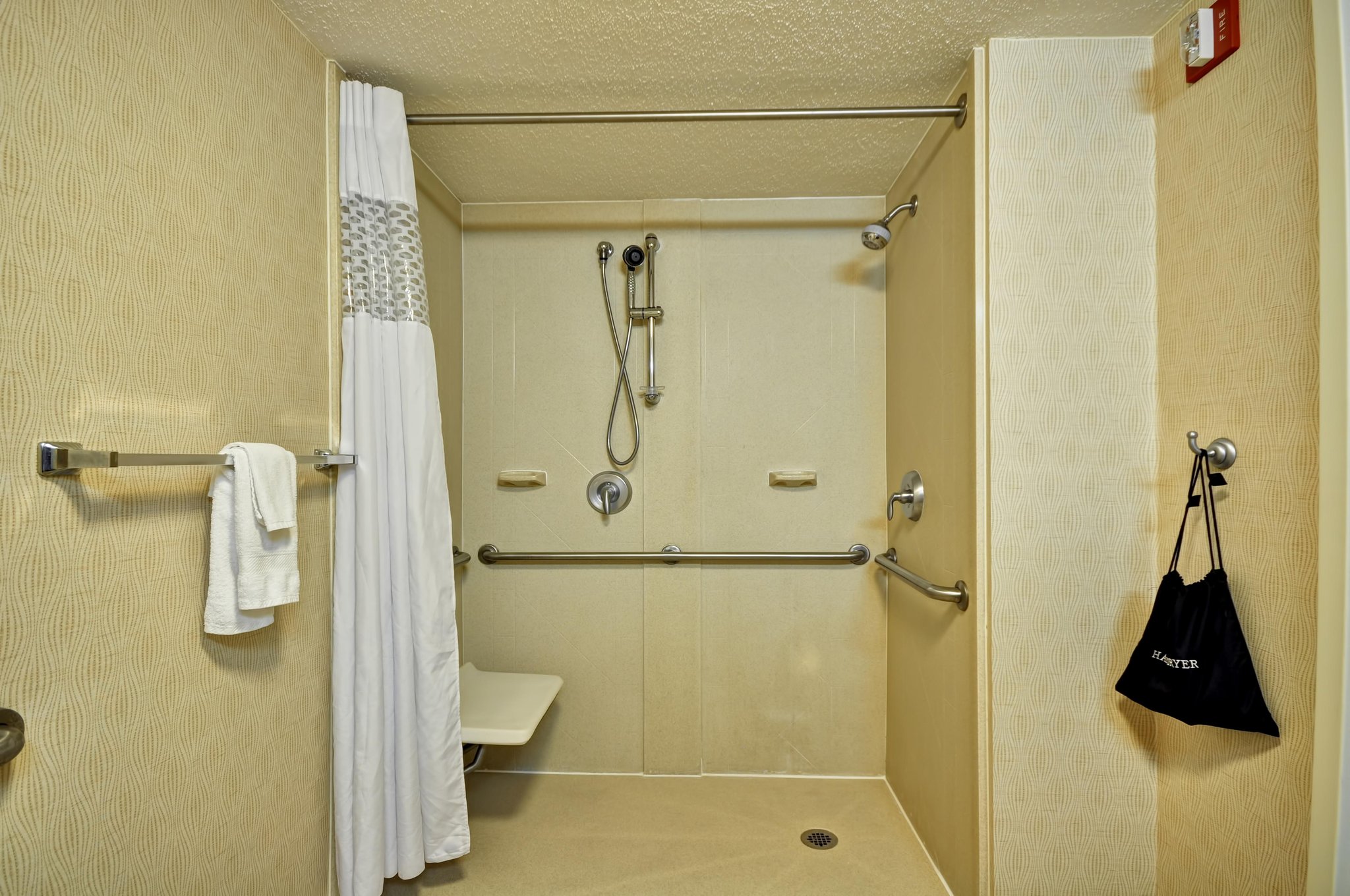 Hampton Inn Cleveland - Westlake