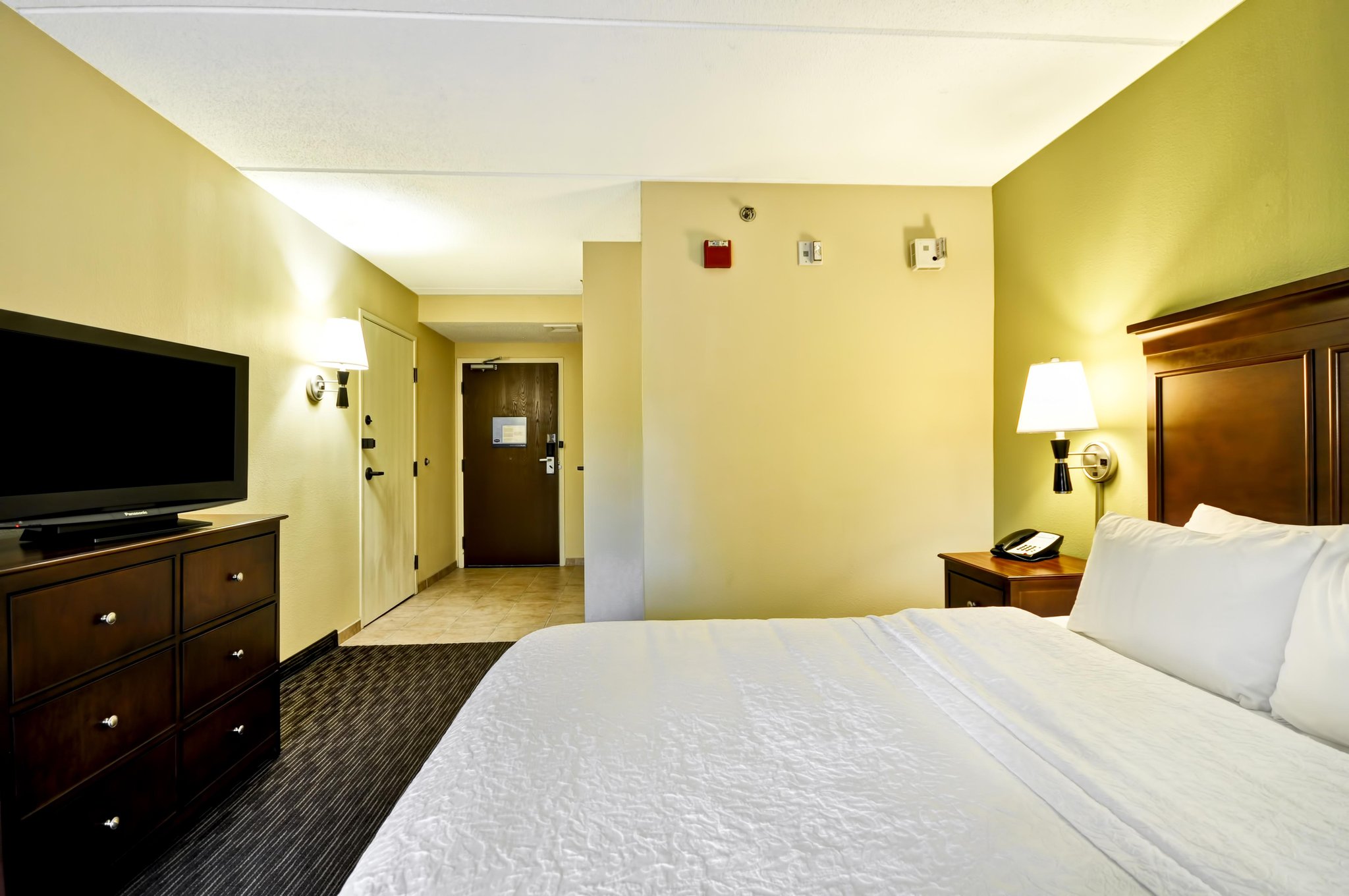 Hampton Inn Cleveland - Westlake