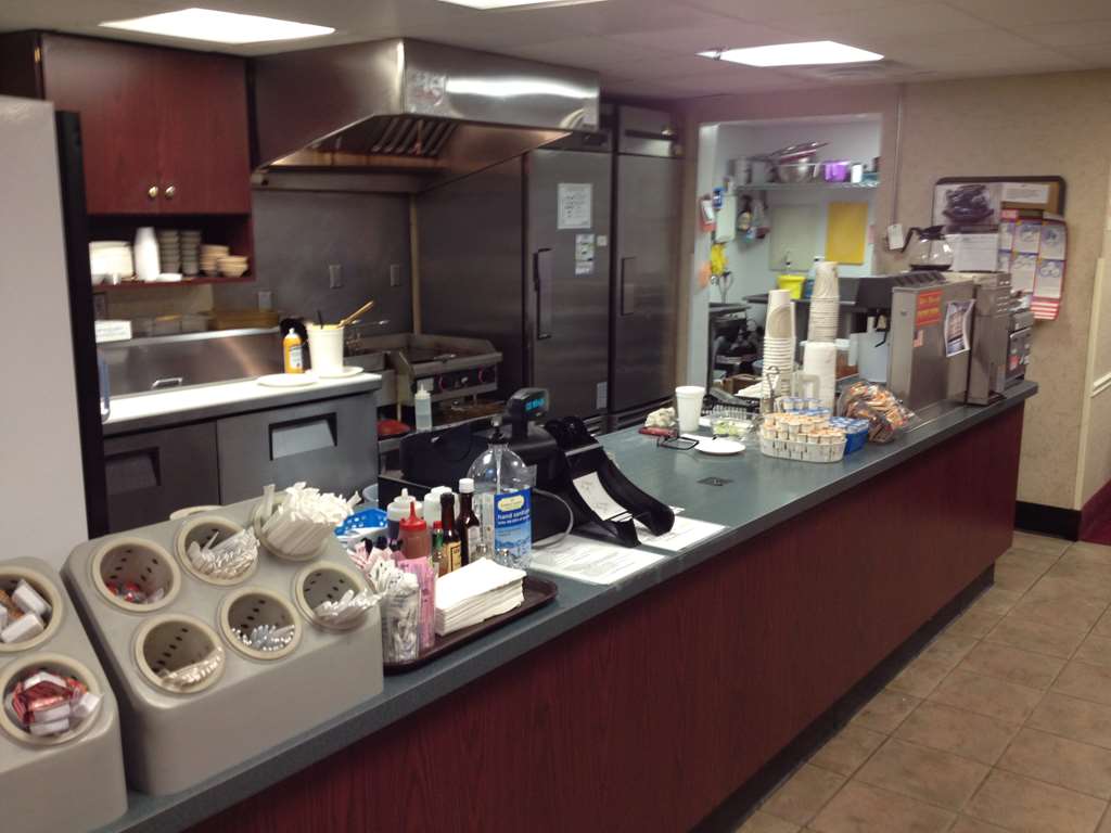 Country Hearth Inn Willard