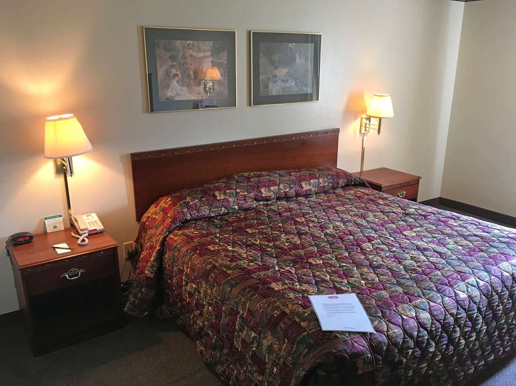 Country Hearth Inn Willard